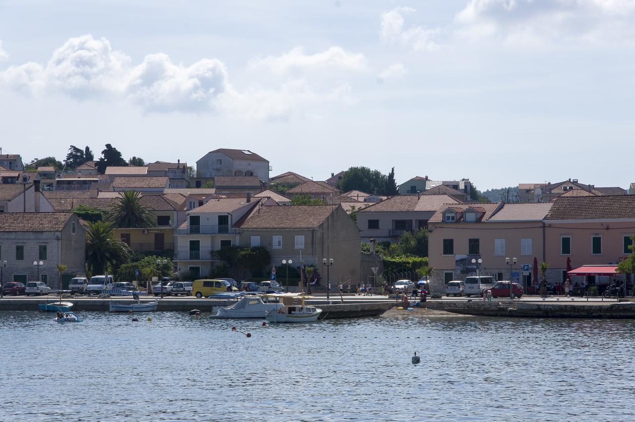 Apartments Vela Luka Exterior photo